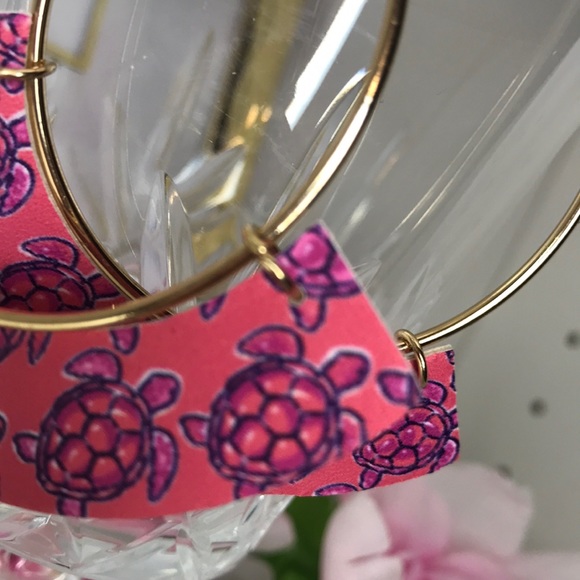 Simply Southern Turtle hoop ring earrings - Picture 5 of 5